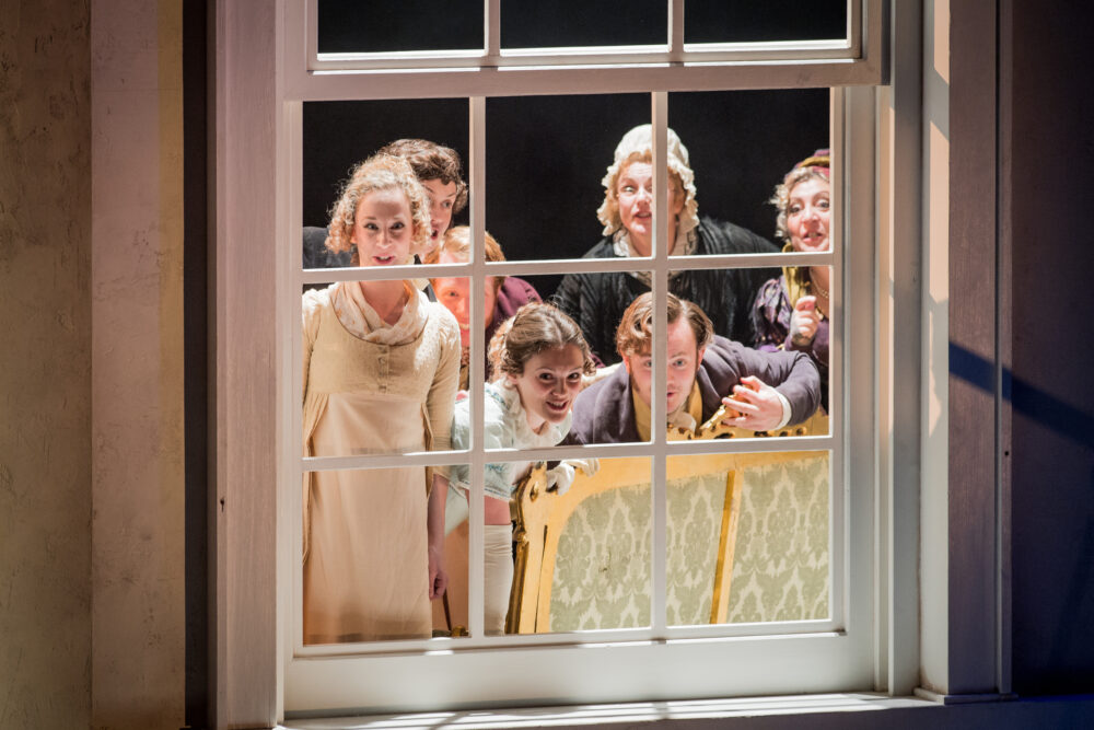 Martha Jones - Fanny Price | Henry Neill - Edmund Bertram | Oliver Johnston - Mr Rushworth | Angharad Lyddon - Julia Bertram | Nick Pritchard - Henry Crawford  | Jeni Bern - Aunt Norris | Sarah Pring - Lady Bertram | Photo © Robert Workman}